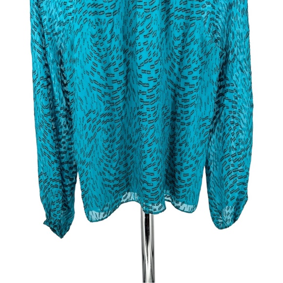 Lilly Pulitzer Caline Silk Top in Teal Clip Long Sleeve size Large NWT - Picture 9 of 14